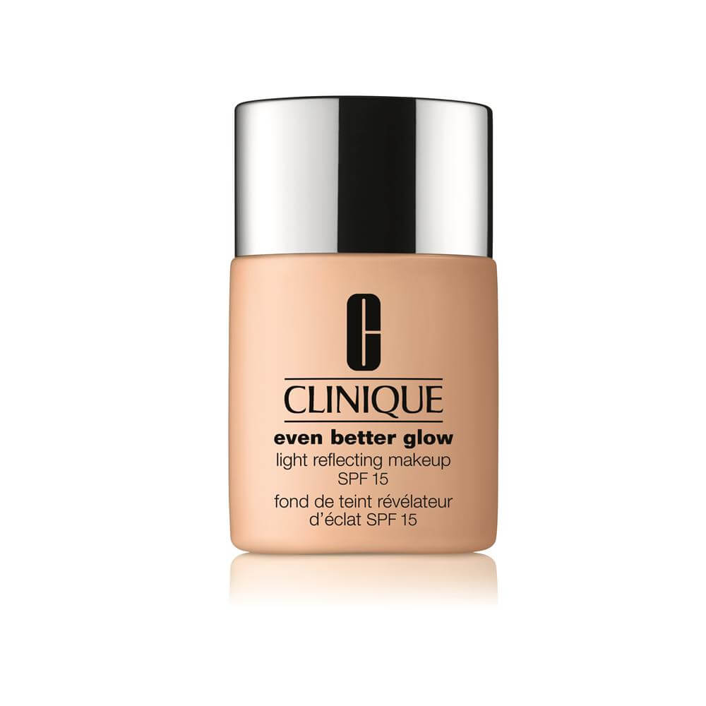 Clinique Even Better Glow Light Reflecting Makeup SPF 15